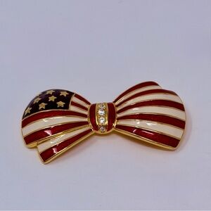Joan Rivers American Flag Bow Brooch Red White Blue Gold Rhinestone Signed
